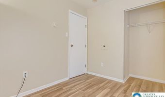 1842 Glacier Dr, Tunkhannock, PA 18610