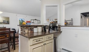 58 Needle Grove Pt D, North Providence, RI 02904