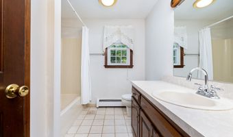 10 Empire Way, Bristol, CT 06010