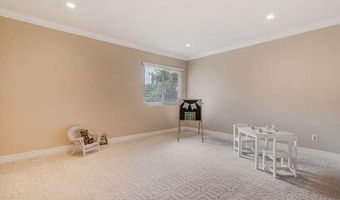 30101 Amelia Dr, Agoura Hills, CA 91301