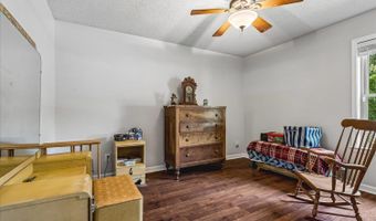 2605 SURREY WOOD Dr, Bartlett, TN 38134