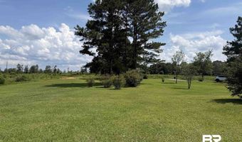 154 Perry Ln, Atmore, AL 36502