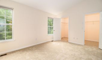 2303 Eaton Ct 2303, Danbury, CT 06811