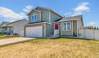 118 Linden Oaks Dr, Ault, CO 80610