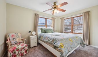 27884 W Riverside Dr, Antioch, IL 60002