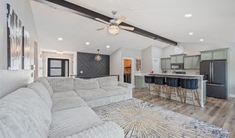 321 32nd St SW, Altoona, IA 50009