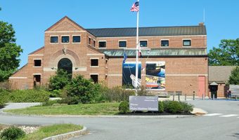 14 Getchell St, Bath, ME 04530
