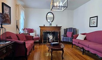 110 Morgan St, Athens, WV 24712