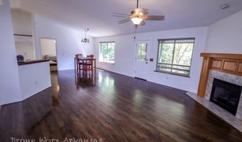9 Piccadilly Ln, Bella Vista, AR 72714