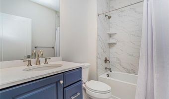 22 Edmund Way 22, Middletown, NJ 07748