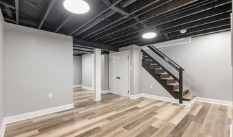 643 BRISBANE Rd, Baltimore, MD 21229