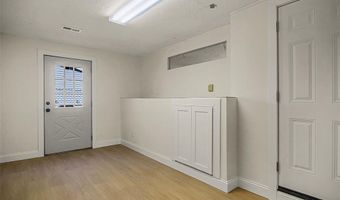 8505 Ava Dr, Affton, MO 63123