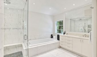 3690 NE 199th St 3690, Aventura, FL 33180