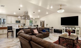 1141 Boundary St, Anthony, NM 88021