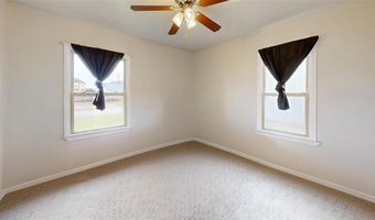 434 NW Locust St, Ardmore, OK 73401