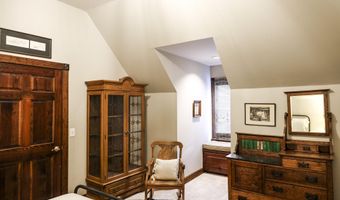 4465 CHOCCOLOCCO Rd, Anniston, AL 36207