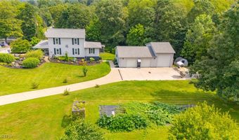 218 High St, Amsterdam, OH 43903