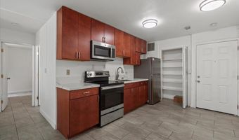 111 KAHULUI BEACH Rd D221, Kahului, HI 96732