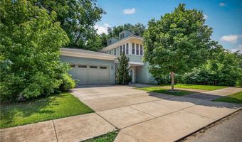 303 SE B St, Bentonville, AR 72712