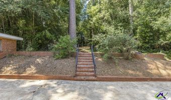 2162 General Winship Dr, Macon, GA 31204
