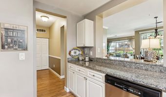 45050 BRAE Ter 101, Ashburn, VA 20147