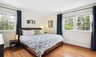 5209 NAHANT St, Bethesda, MD 20816