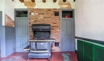 1199 Goss Hill Rd, Barnet, VT 05821