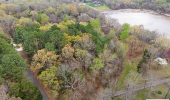 Branch Loop Rd, Big Sandy, TN 38221