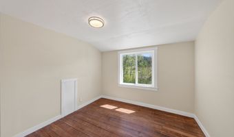 412 AZALEA GLEN Rd, Azalea, OR 97410