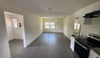 1010 JONES St B2, Clearwater, FL 33755