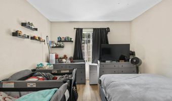 220 Worthington St, Spring Valley, CA 91977
