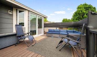 550 Mckinley St, Anoka, MN 55303