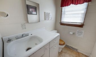 589 Court St, Appomattox, VA 24522