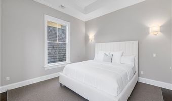 50 School St 5, Newport, RI 02840