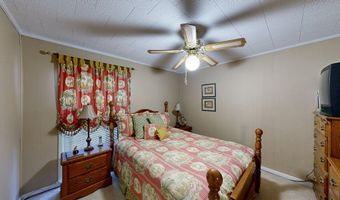 402 Park St, Ashford, AL 36312