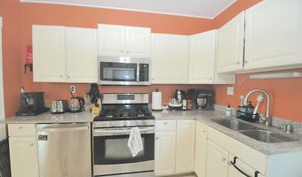 124 Palm St, Bangor, ME 04401