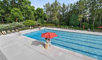 19 Sugar Maple Trl, Madison, WI 53717