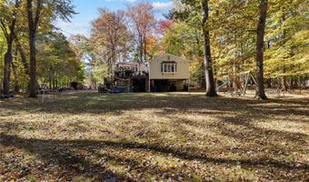 19 Apple Blossom Ct, Airmont, NY 10952