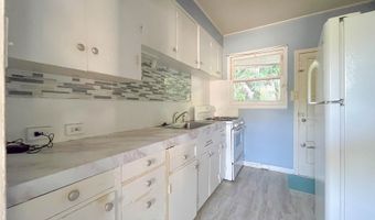 1914 Manoa Rd, Honolulu, HI 96822