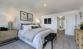 45 Shay St, Angier, NC 27501
