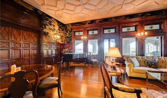 127 Harrison Ave 2, Newport, RI 02840