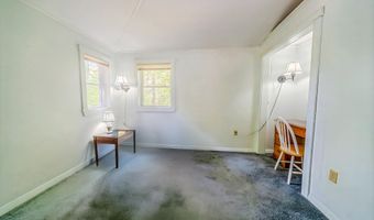 31 Herrick Rd, Belfast, ME 04915