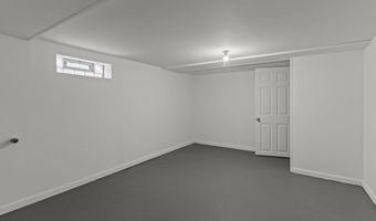 2425 AVONDALE Ave, Abington, PA 19001