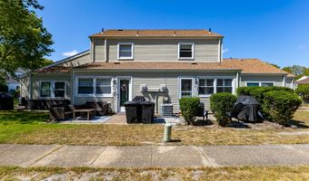 27 Gibraltar Ct, Barnegat, NJ 08005
