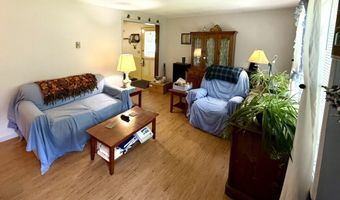 348 Nichols Rd, Barre, MA 01005