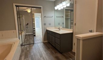 47 Dalton Dr, Bella Vista, AR 72714