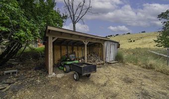 2815 Dead Indian Memorial Rd, Ashland, OR 97520