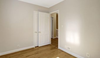 3420 S WAKEFIELD St S, Arlington, VA 22206
