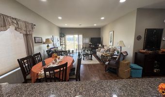 1702 Miller Ln, Aberdeen, SD 57401