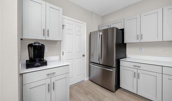 5556 SUMMER SUNSET Dr, Apollo Beach, FL 33572